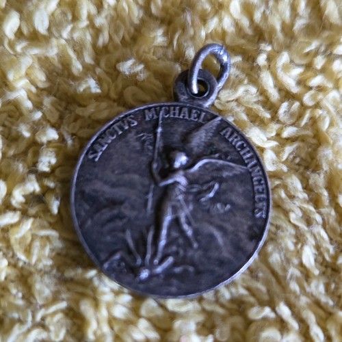Médaille dévotion saint - de,
