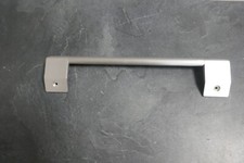 Poignée de porte pour réfrigérateur congélateur HOTPOINT HA70BI31S (occasion)