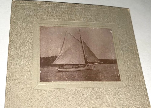 Rare antique new england small - rare,
