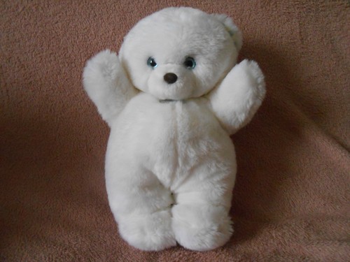 Peluche doudou ours blanc