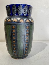 HB Quimper période Odetta circa 1925 vase 1297 en grès émaillé polychrome 