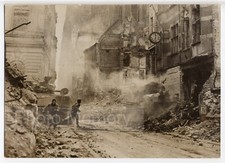 WWII: chars Sherman de la 3e Division Blindee, Cologne  - Photo iconique 1945