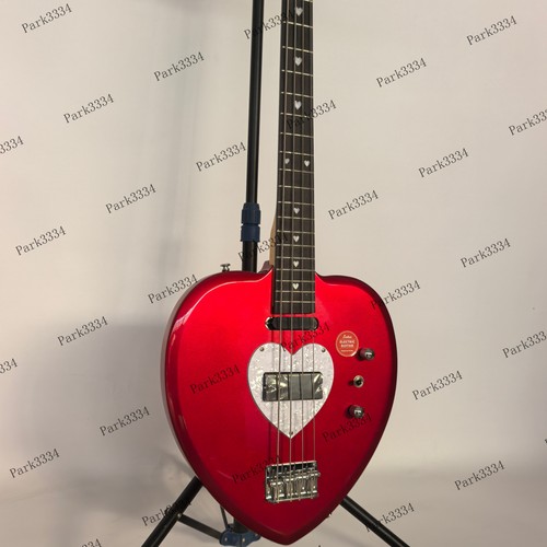 Red daisy rock - red,