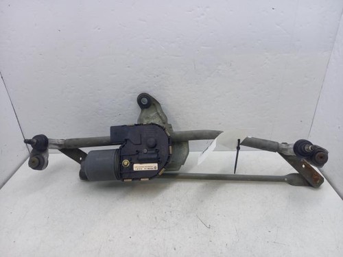 Moteur essuie glace avant