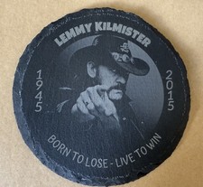 Sous verre hommage à Lemmy