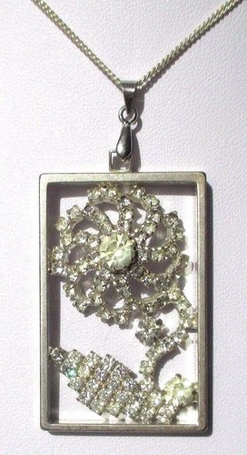 Ancien pendentif collier bijou