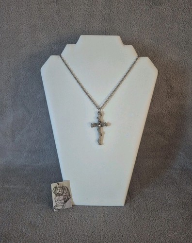 Collier avec son pendentif