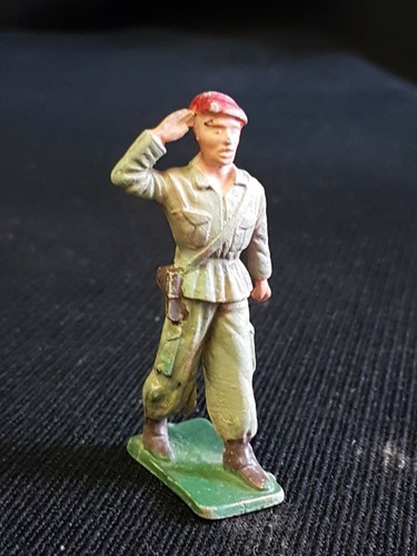 Figurine soldat béret rouge - soldat,