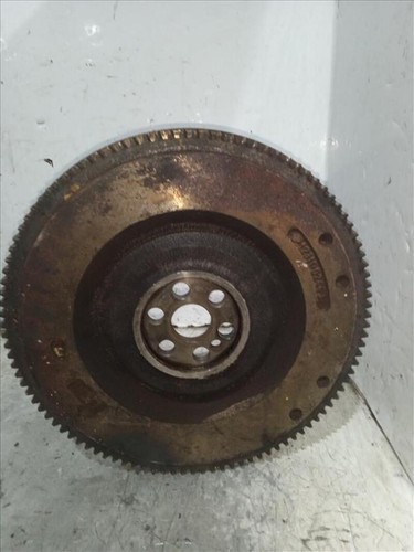1231102442 volant moteur