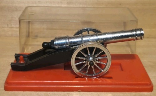 Canon 382 made italy - 382, in