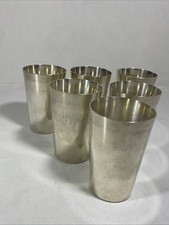 6 gobelets en métal argenté