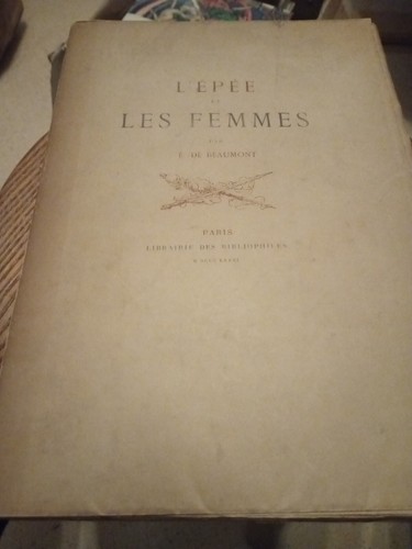 épée les femmes par - l'épée, et
