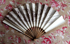 ANCIEN ÉVENTAIL PUBLICITAIRE