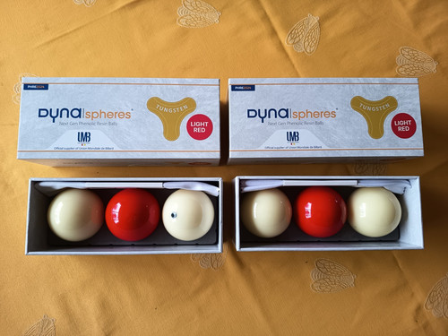 Boules de billard - de,