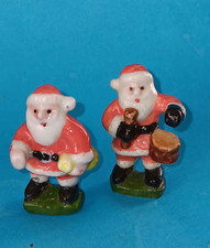DEUX FEVES   PERE NOEL porcelaine décorée taille maxi 4,5cm