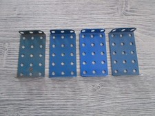 MECCANO: 4 plaques a rebords