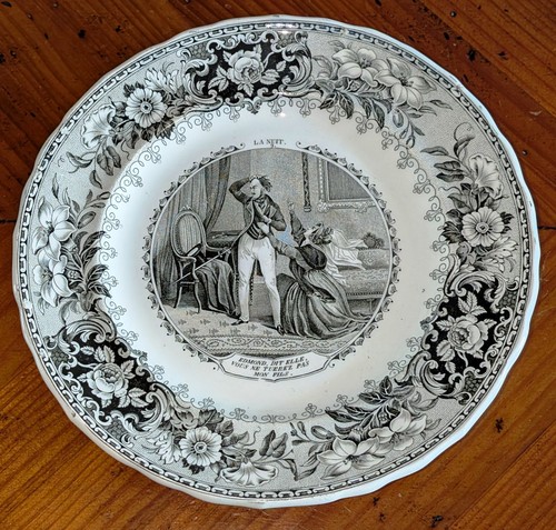 Assiette intitulée nuit - assiette,