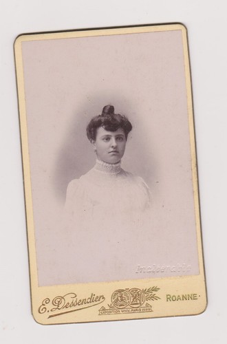 Photo ancienne femme - 🎞️,