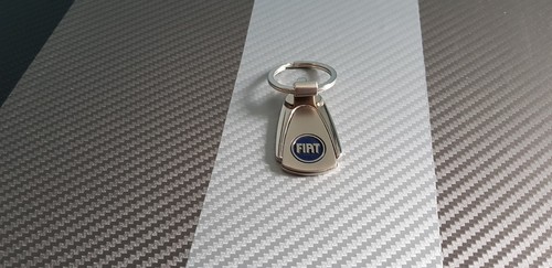 Porte clés fiat - porte,