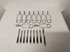 Ensemble De Pinces Et