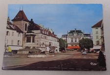 39 Lons le saunier - Place de