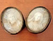 2 Anciens cadres religieux