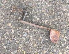 * pedale de frein talon en acier  motobecane 125 d45 d45a b1v2