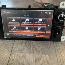 autoradio gps Renault Clio IV Phase 2  Code Livre Avec 281157316 R