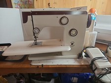 Vintage Riccar Rs-98 Sewing