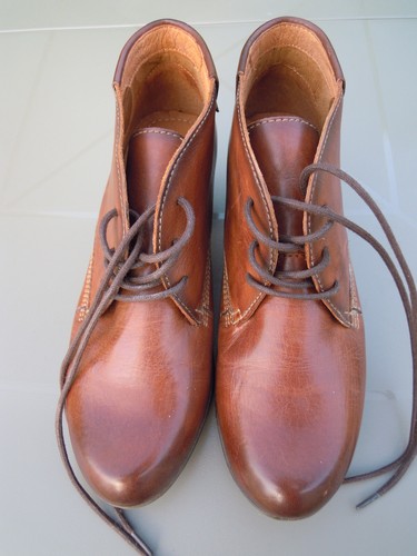 Paire petites bottines - paire,
