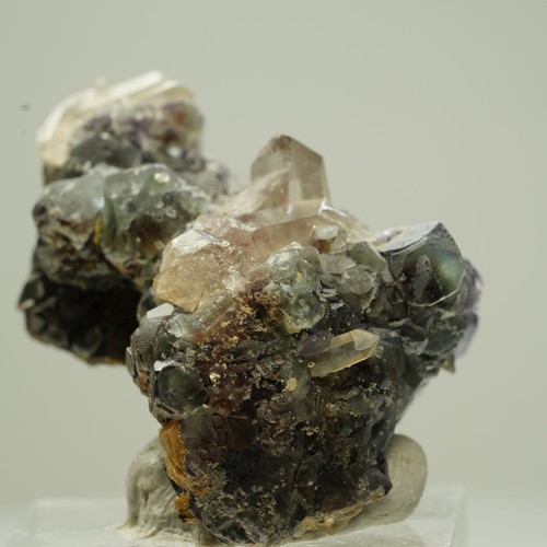 Fluorite fantôme colorée
