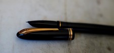 RARE STYLO PLUME STYLOMINE 303 EN RESINE NOIRE - PLUME EN OR MASSIF 18 CARATS