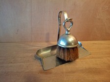 RAMASSE MIETTES ANCIEN