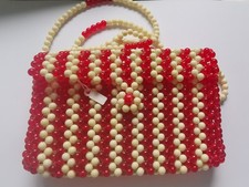 Sac à bandoulière en perles rouge et blanc 14,5x10 cm