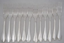 Christofle Pompadour, 12 fourchettes à entremets, dessert, métal argenté, 17 cm.