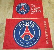 Lot 2 drapeau ICI C'EST PARIS