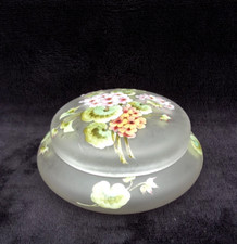 Legras Montjoye bonbonnière en verre givré décor de fleurs émaillée Art Nouveau