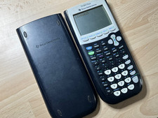Calculatrice Scientifique TEXAS INSTRUMENTS TI 84 PLUS + piles neuves !