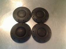 LOT DE 4 ENJOLIVEURS