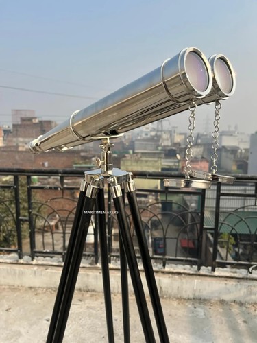 Ancien télescope binoculaire