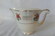 POT A LAIT EN FAIENCE  VINTAGE