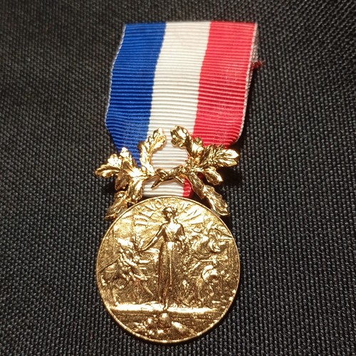 Z10 médaille - z10/5/25, (ref38094)