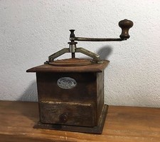 ANCIEN et RARE  MOULIN A CAFE