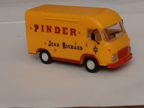Brekina sai 3912 - brekina, saviem