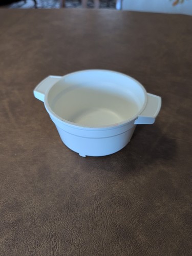 Fisher price vintage white - fisher-price, pot