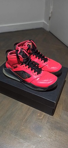 Nike jordan mars 270 - 270, psg
