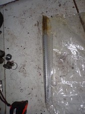 un bras de fourche neuf 103