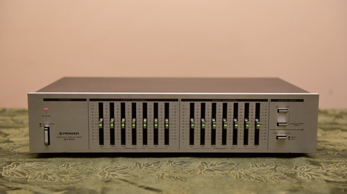 Pioneer 540 band graphic - band,