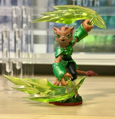 Skylanders trap team - skylanders,