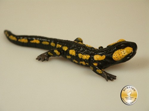 Sculpture salamandre bronze - en,